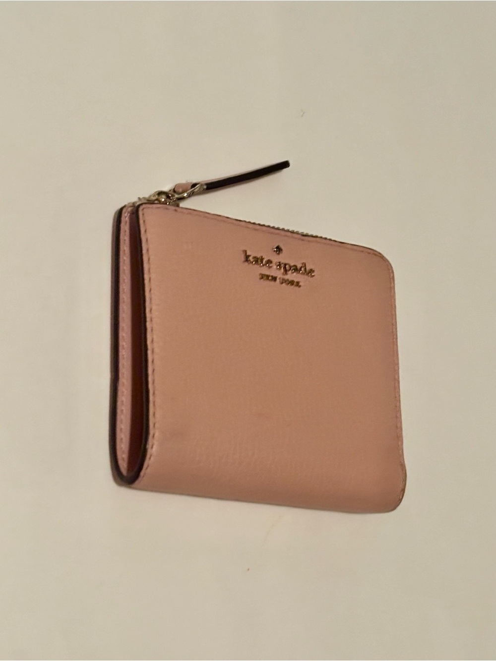 Kate Spade ♠️ L-Zipped Wallet | Pink Pebble Leather